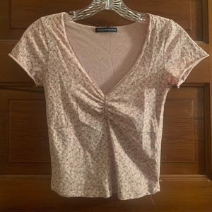 Brandy MelvilleShort Sleeve Pink Floral Tee